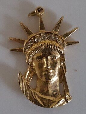 Vintage Statue of Liberty Head Gold-tone Metal with Rhinestones Pendant Unique